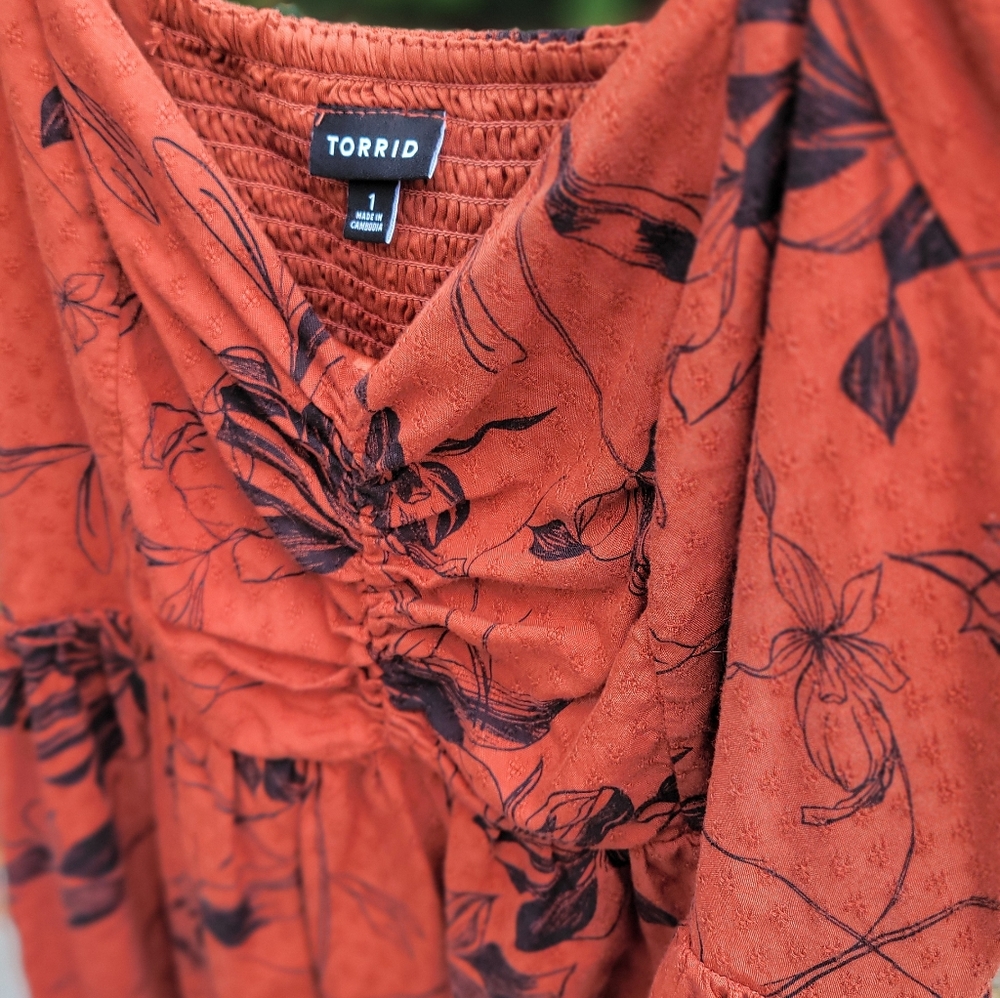 Torrid Rust Floral Peplum Top - Picture 4 of 6